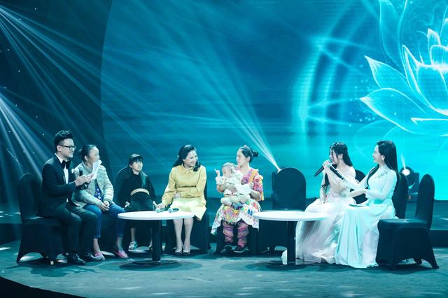 Talkshow Ý Nghĩa Trên Sân Khấu Chương Trình "Thiện"